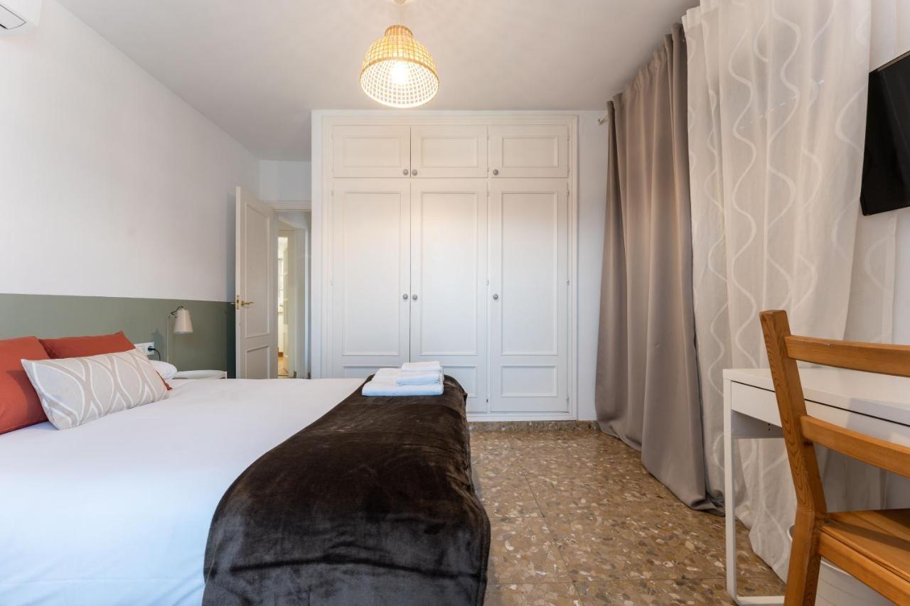 Claveles Apartment By Bossh! Apartments مالقة المظهر الخارجي الصورة